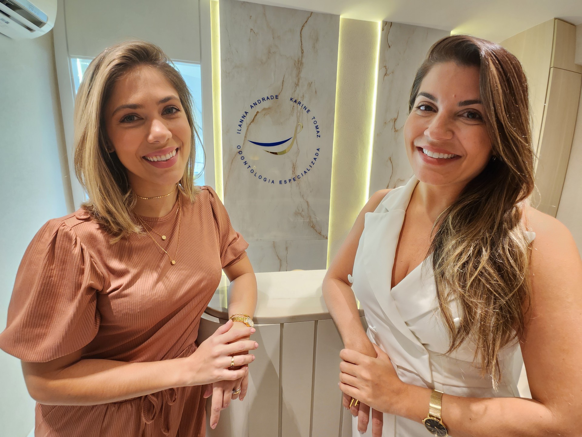 Dentistas Ilana Andrade e Karine Tomaz: novo consultório(Foto:  Divulgação)