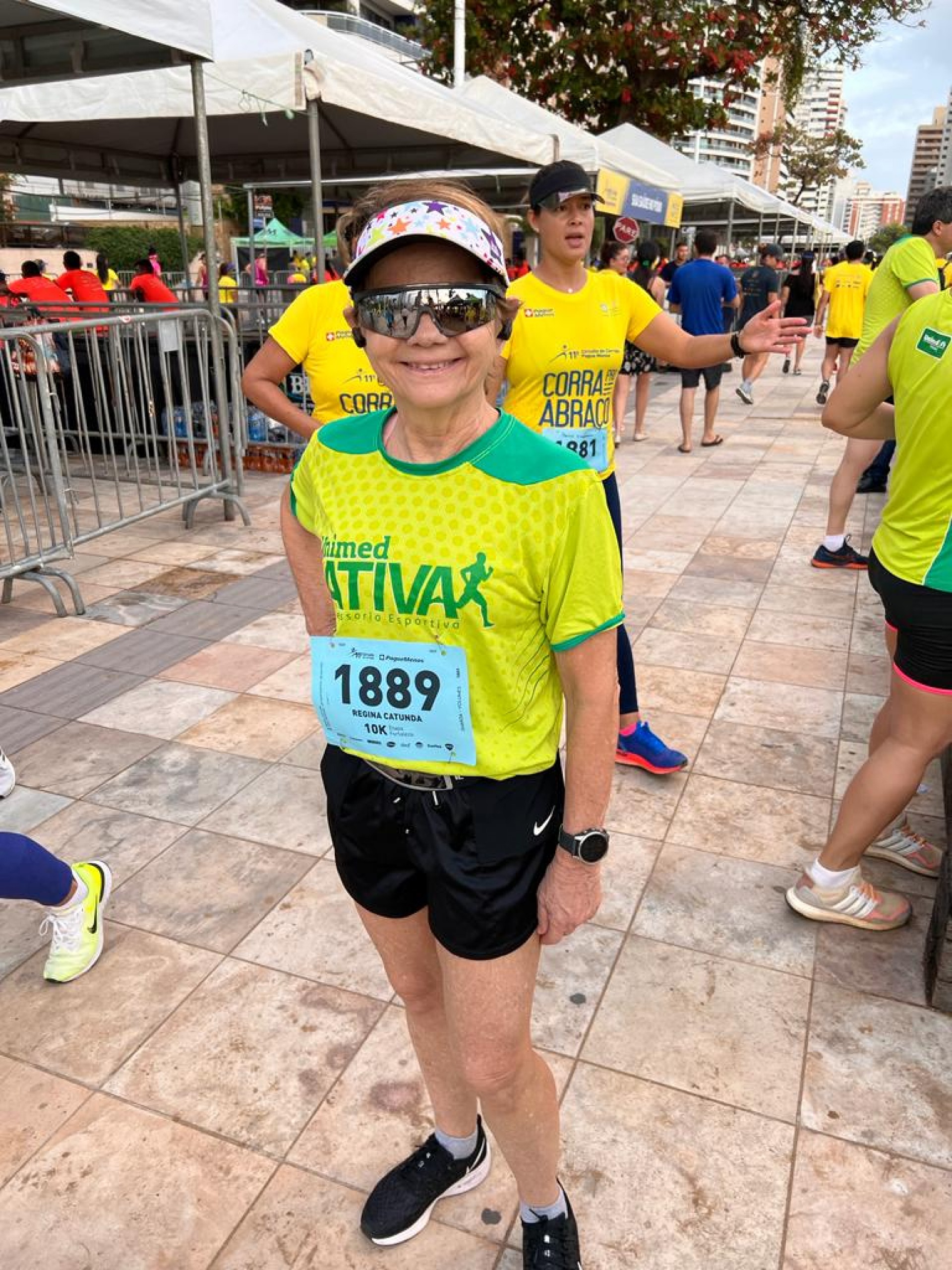 Regina Catunda já esteve na maratona Run My City de Paris; na de 10 milhas Garoto, em Vitória, e outras no Rio de Janeiro, Espanha e todas de Fortaleza(Foto: Arquivo Pessoal)