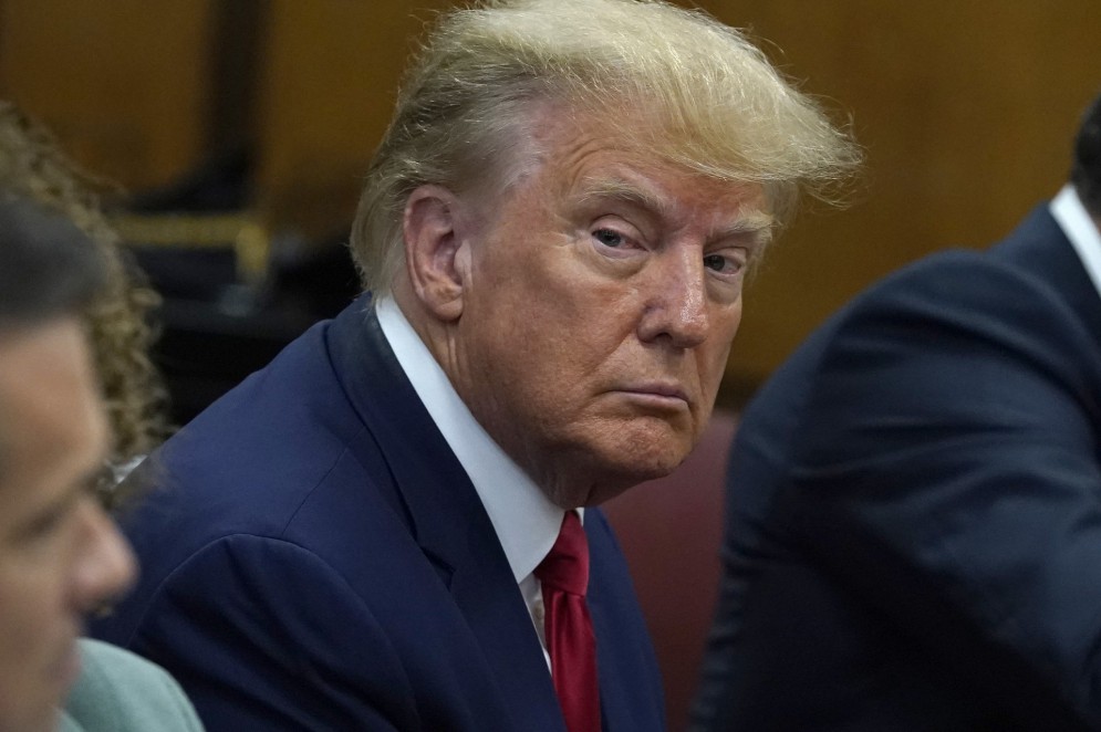 Com uma ordem executiva, o presidente não pode promulgar novas leis federais, mas pode definir como implementar uma lei(Foto: POOL / GETTY IMAGES NORTH AMERICA / GETTY IMAGES VIA AFP)