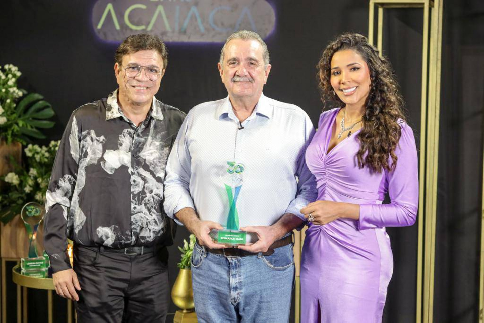Guilhermino Benevides, Bismarck Maia e Niara Meirele, noite comemorativa(Foto: Divulgação )
