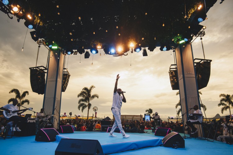 Thiaguinho se apresenta no Marina Park com 'Tardezinha'(Foto: Divulgação)