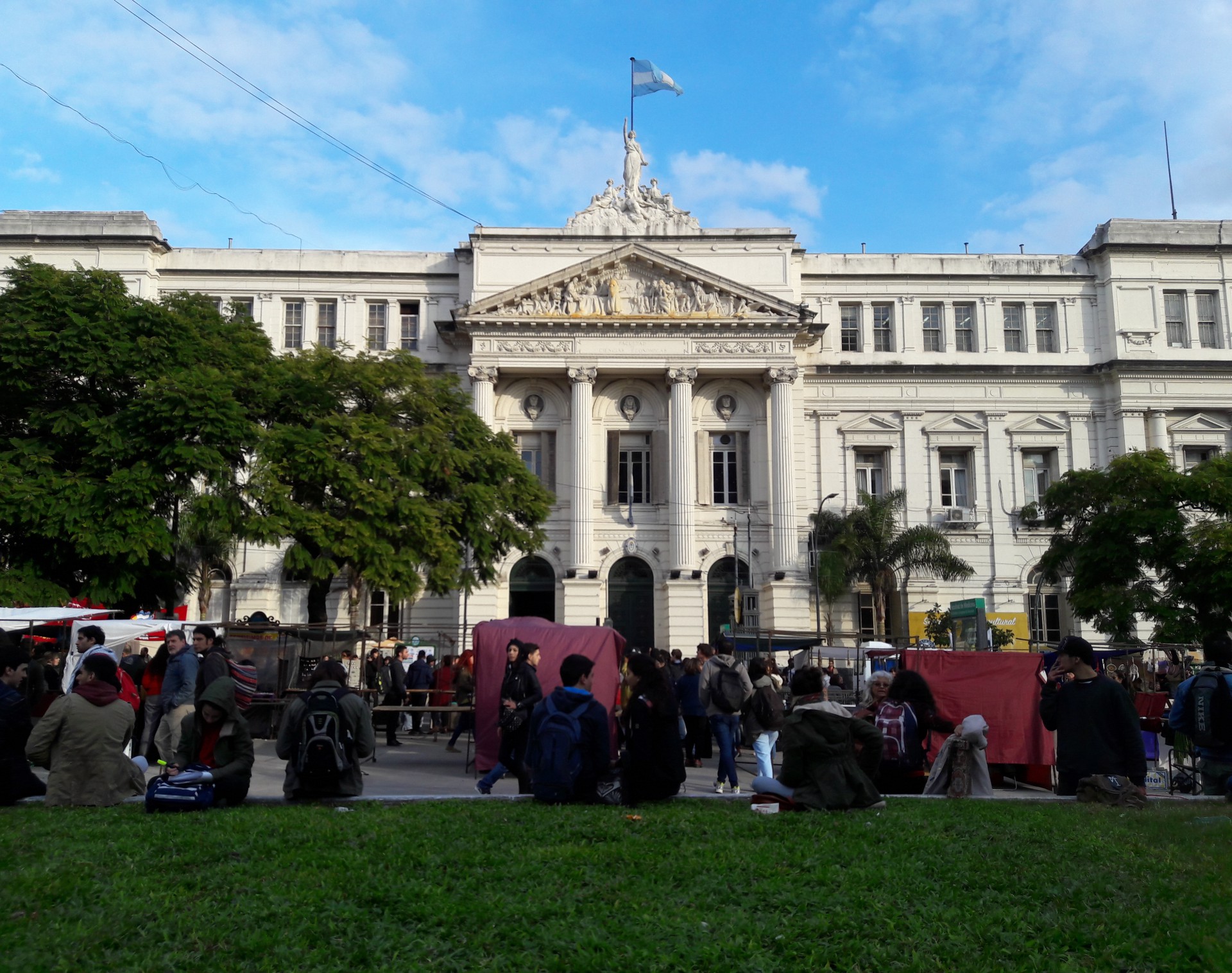 A Faculdade de Ciências Econômicas da UBA.