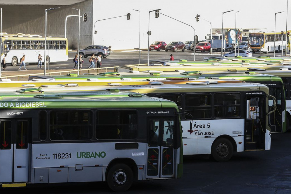 Transporte público na rodoviária do Plano Piloto