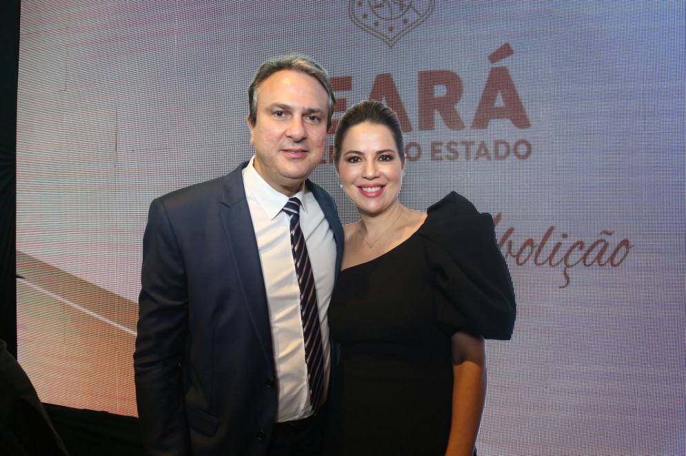 Camilo e Onélia Santana(Foto: JOÃO FILHO TAVARES/OPOVO)