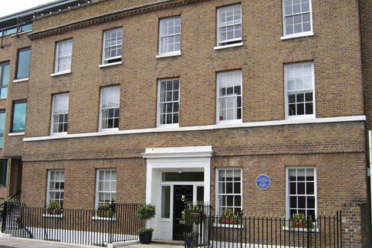 Fachada da Hogarth Press House, editora do casal Woolf, em Londres(Foto: Wikipedia)