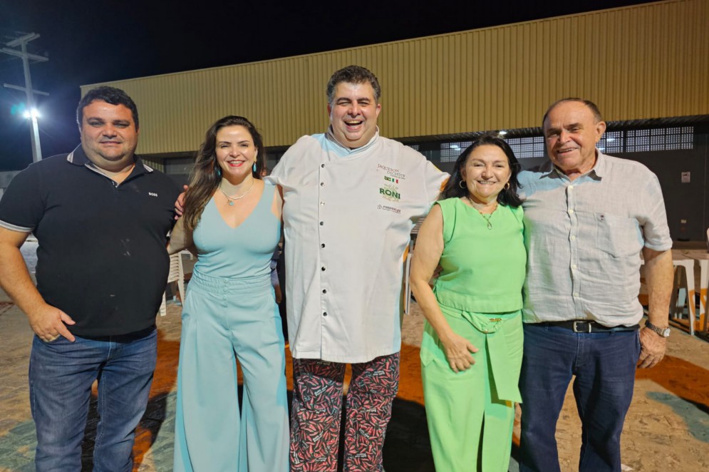 Moacy Maia, Christianny Maia, Jaqueson Dichoff, Luzia e Cristiano Maia(Foto: Divulgação)