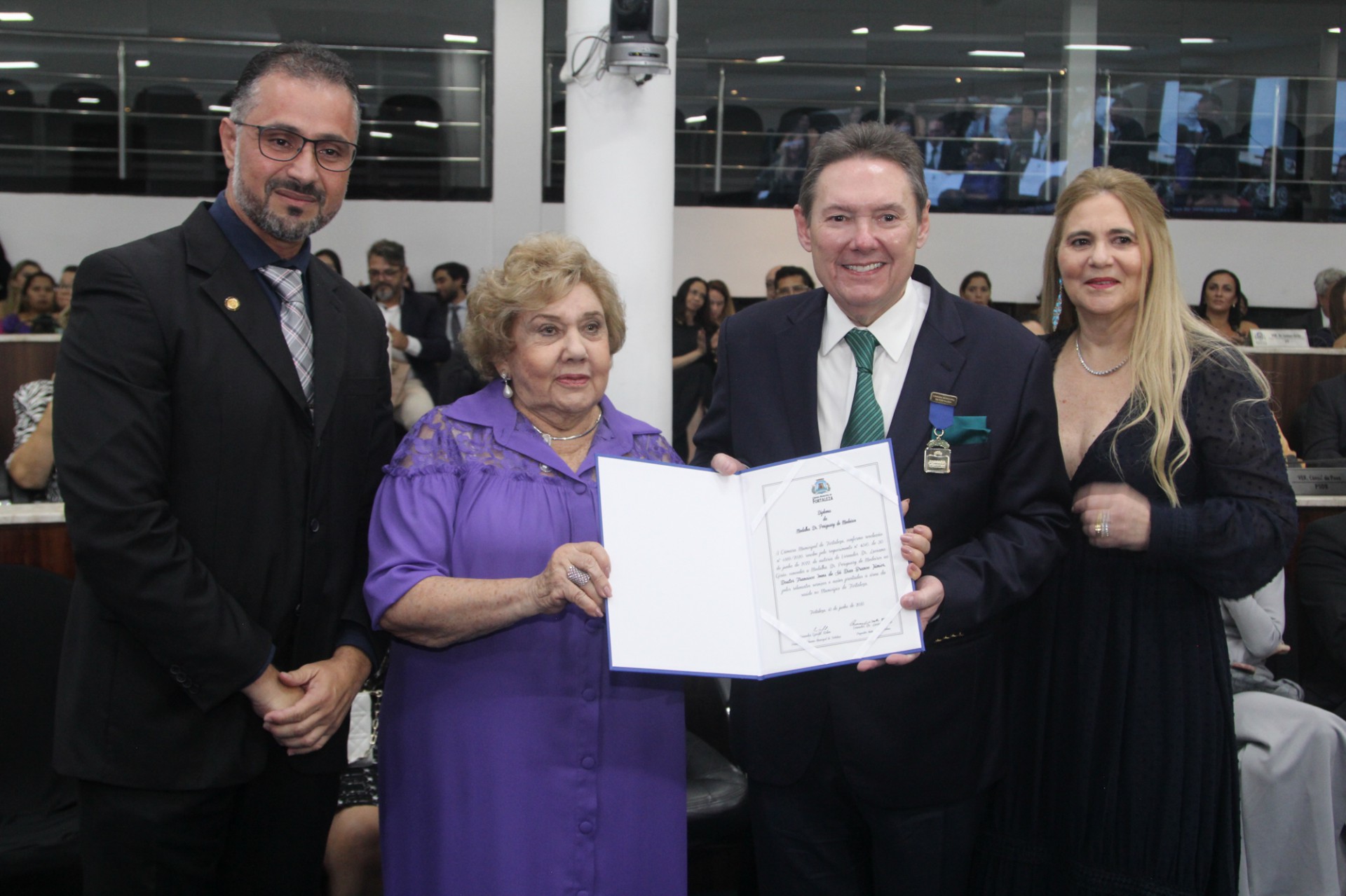 (Foto: DIVULGAÇÃO CMFOR)Luciano Girão, Consuelo Dias Branco e Ivens Jr. 