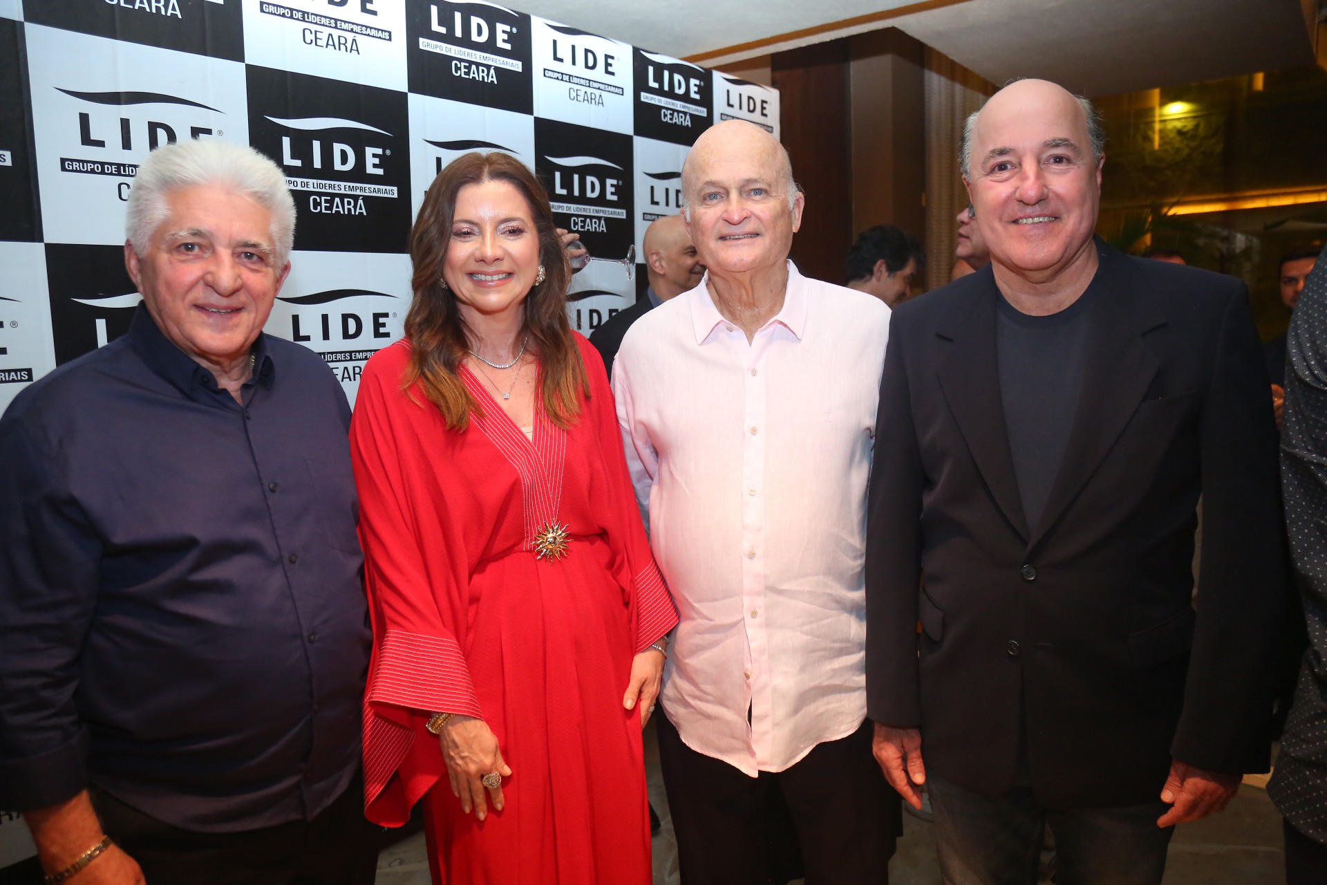 (Foto: João Filho Tavares/O POVO)Deusmar Queirós, Emília
 Buarque, Lauro Fiuza e Sílvio Frota
