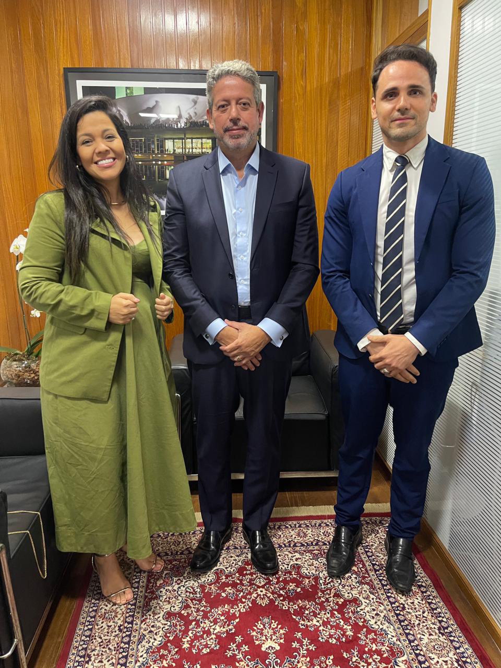 Priscila Costa e o marido, Frota Neto, com Arthur Lira(Foto: Divulgação)