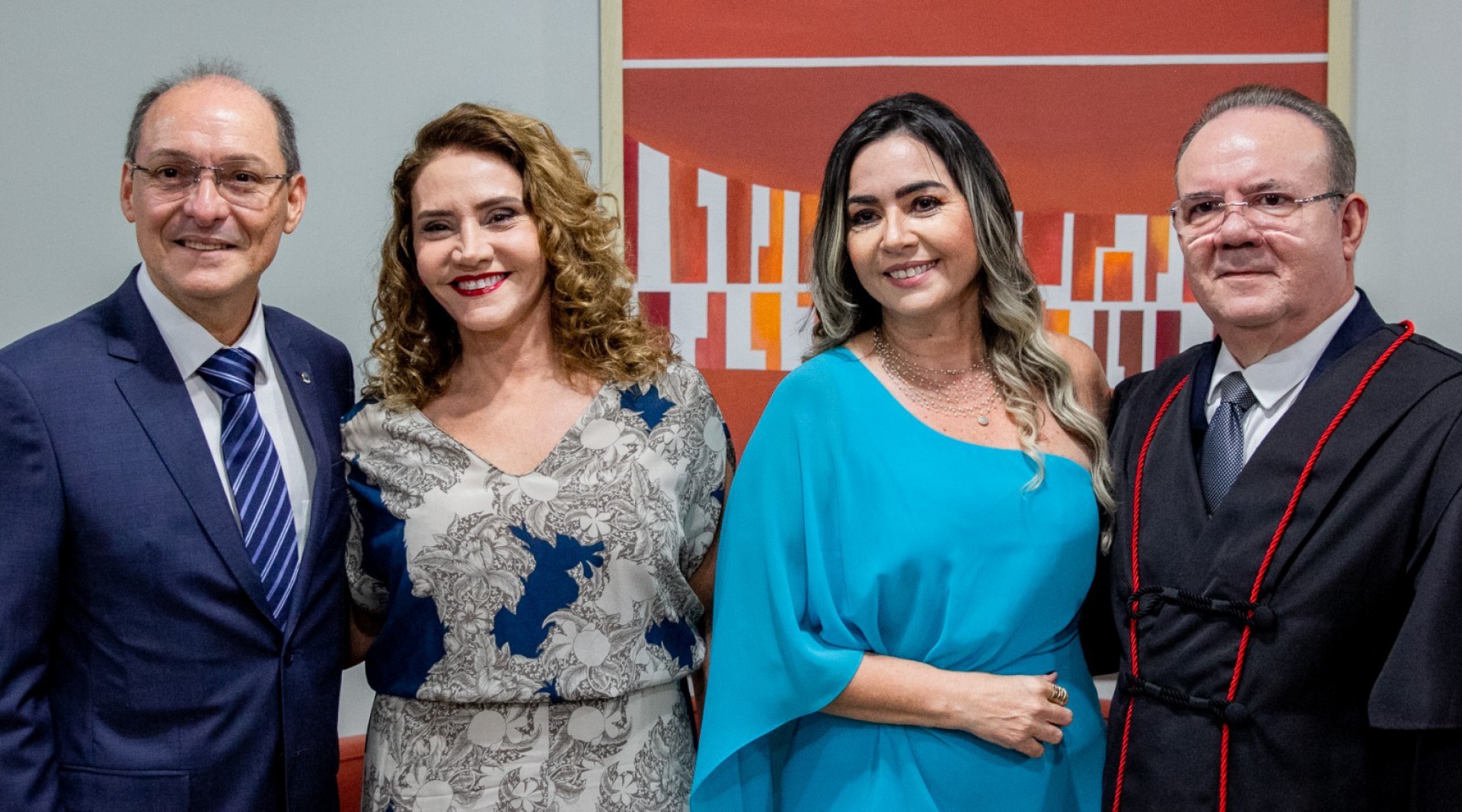 (Foto: divulgação TJCE)Alcides Saldanha e Joriza com Iolanda e Jaime Medeiros Neto 