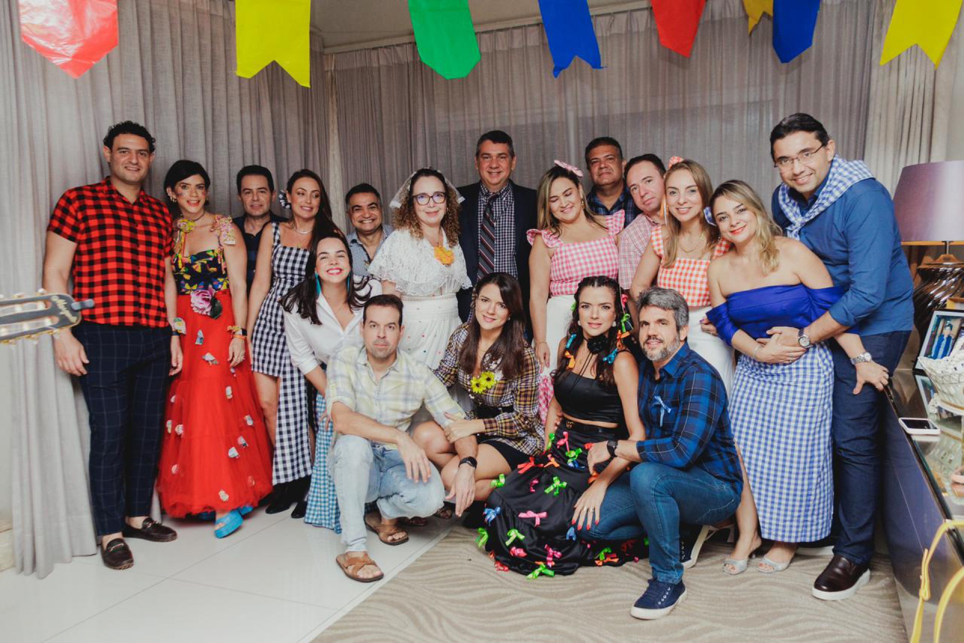 (Foto: arquivo pessoal )Helder moreno, Thaís Moreno, André Parente, Ionara Parente, Priscila Uchoa, Aluilson Melo, Tricia Jereissati, Davi Rodrigues, Daniela Uchoa, Jandiro Neto, Marinaldo Júnior, Manuela Uchoa, Érico Holanda, Leandro Landim, Camila Bandeira, Mariana Bandeira e Everton Soares.