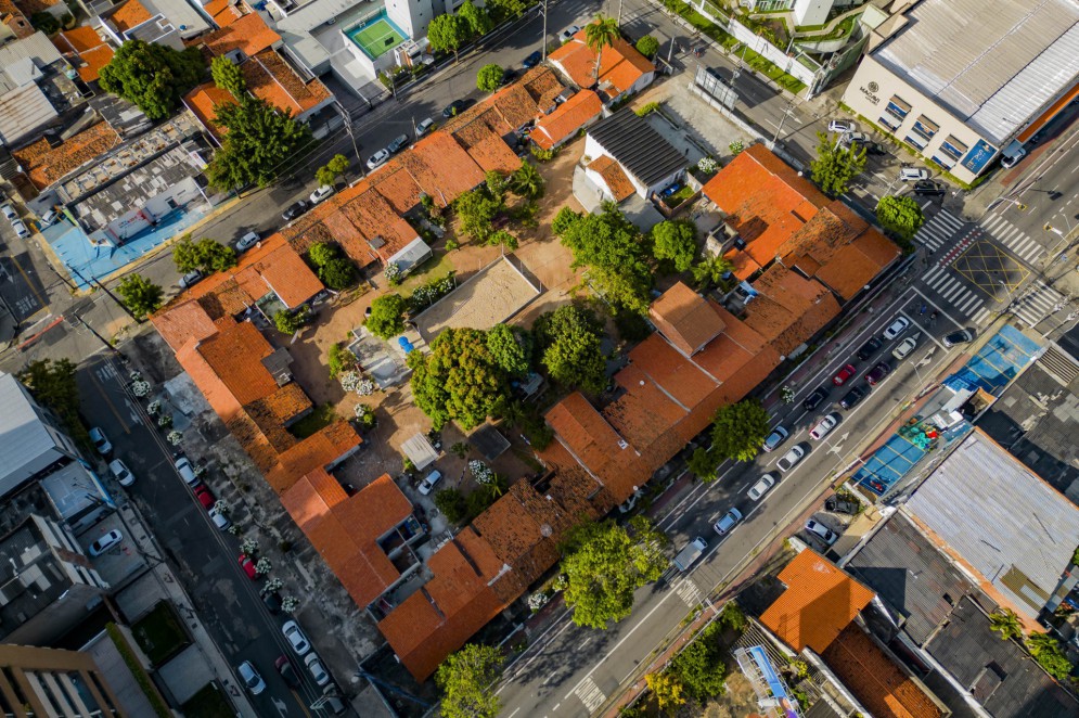 Vista aérea da Vila Vicentina no bairro Dionísio Torres (Foto: Fco Fontenele/O POVO)