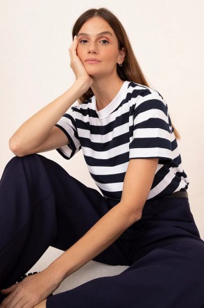 Camiseta de algodão listrada manga curta mindset azul marinho - R$ 59,99