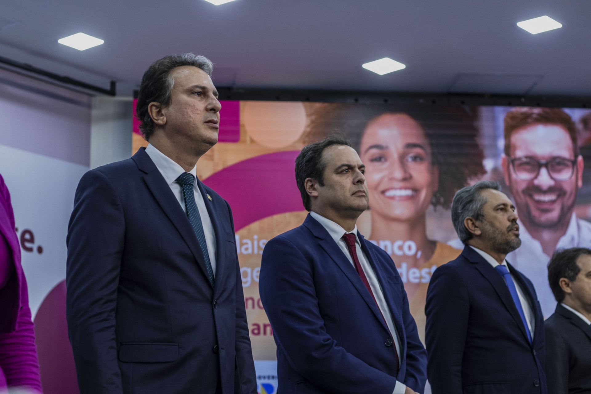 (Foto: Fernanda Barros/ O POVO)Camilo Santana e Paulo Câmara