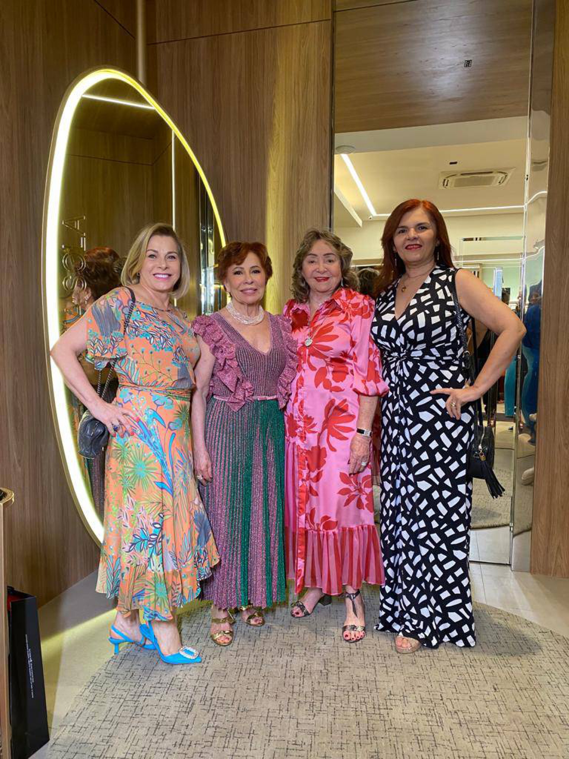 (Foto: Arquivo Pessoal )Beatriz Viana, Tane Albuquerque, Wilma Patrício e Laíse Carvalho
