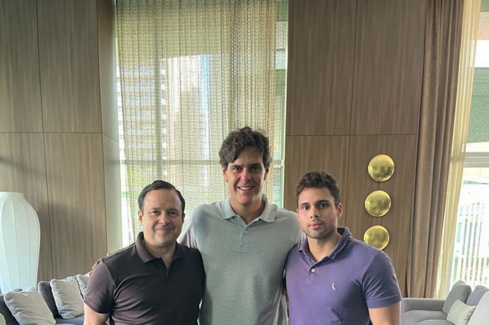 Igor Queiroz Barroso e filho Lucas com Guilherme Benchimol (Foto: arquivo pessoal)