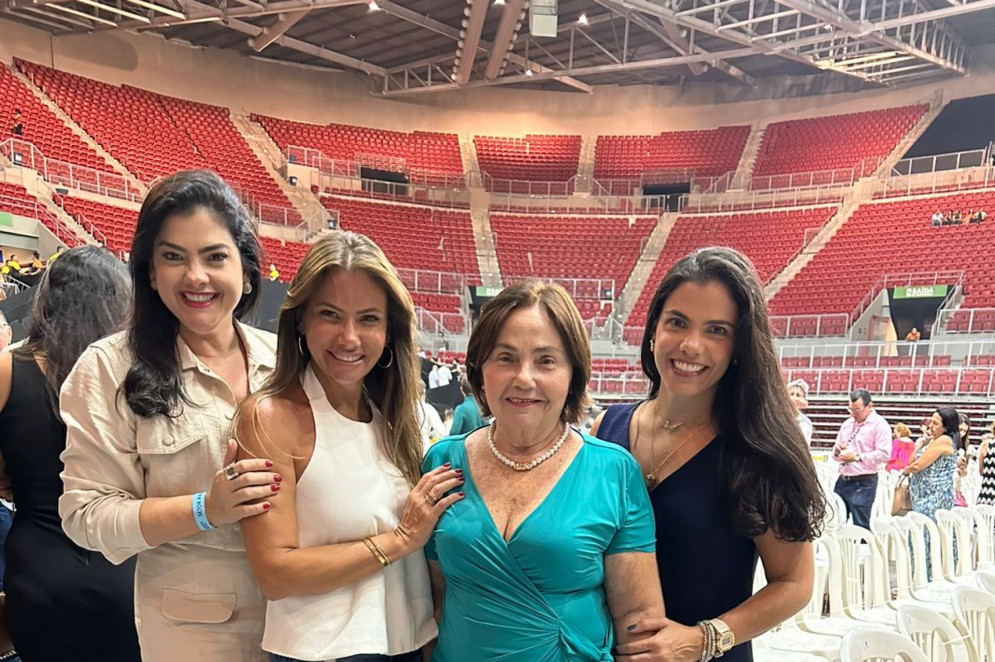 Vivi Almada, Vanessa Queirós, Mirian Almada e Virgínia Diógenes(Foto: arquivo pessoal)