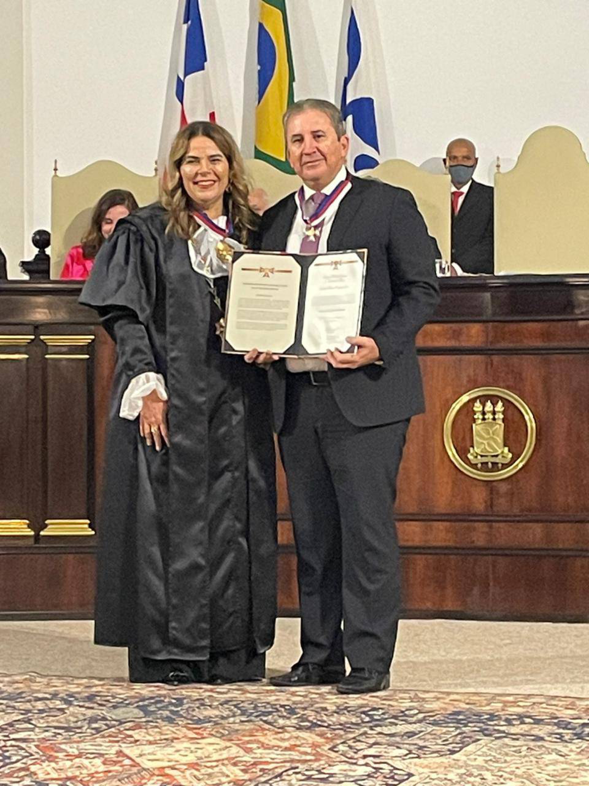 (Foto: Divulgação)Des. Débora Machado e Des. Paulo Régis Botelho, diretor da Escola Judicial do TRT/7ª Região