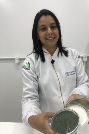 Lilian Lourenço é engenheira Agrônoma e mestre em Microbiologia Agrícola(Foto: Arquivo pessoal)