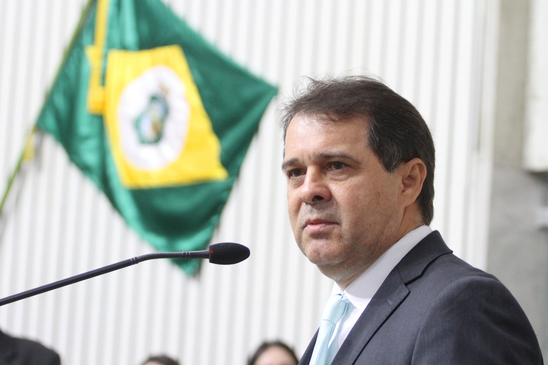 ￼EVANDRO LEITÃO ainda não tem futuro partidário definido  (Foto: Junior Pio/Alece )