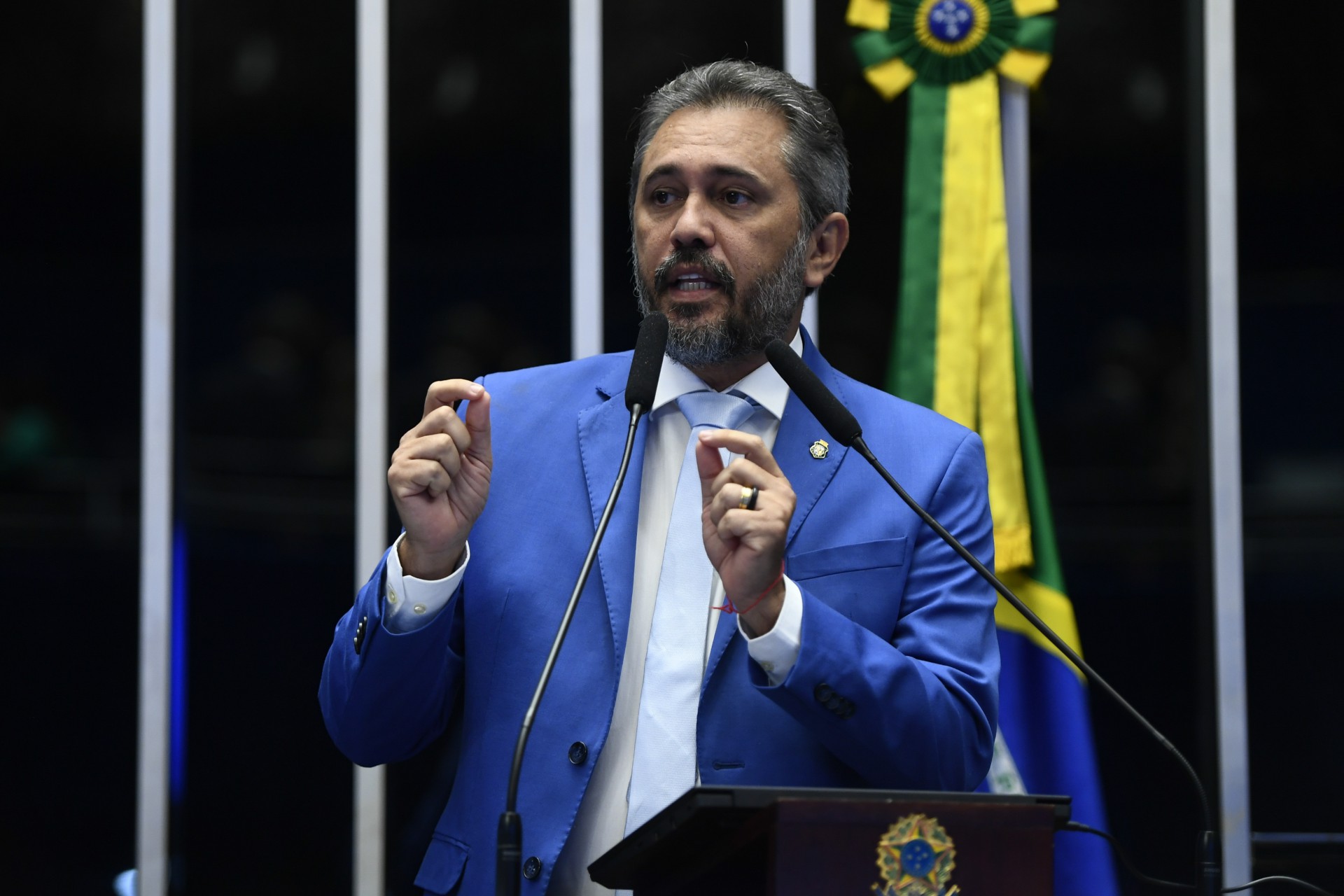 ￼GOVERNADOR pediu aos senadores que ampliem o tratamento tributário para o H2V (Foto: Roque de Sá/Agência Senado)