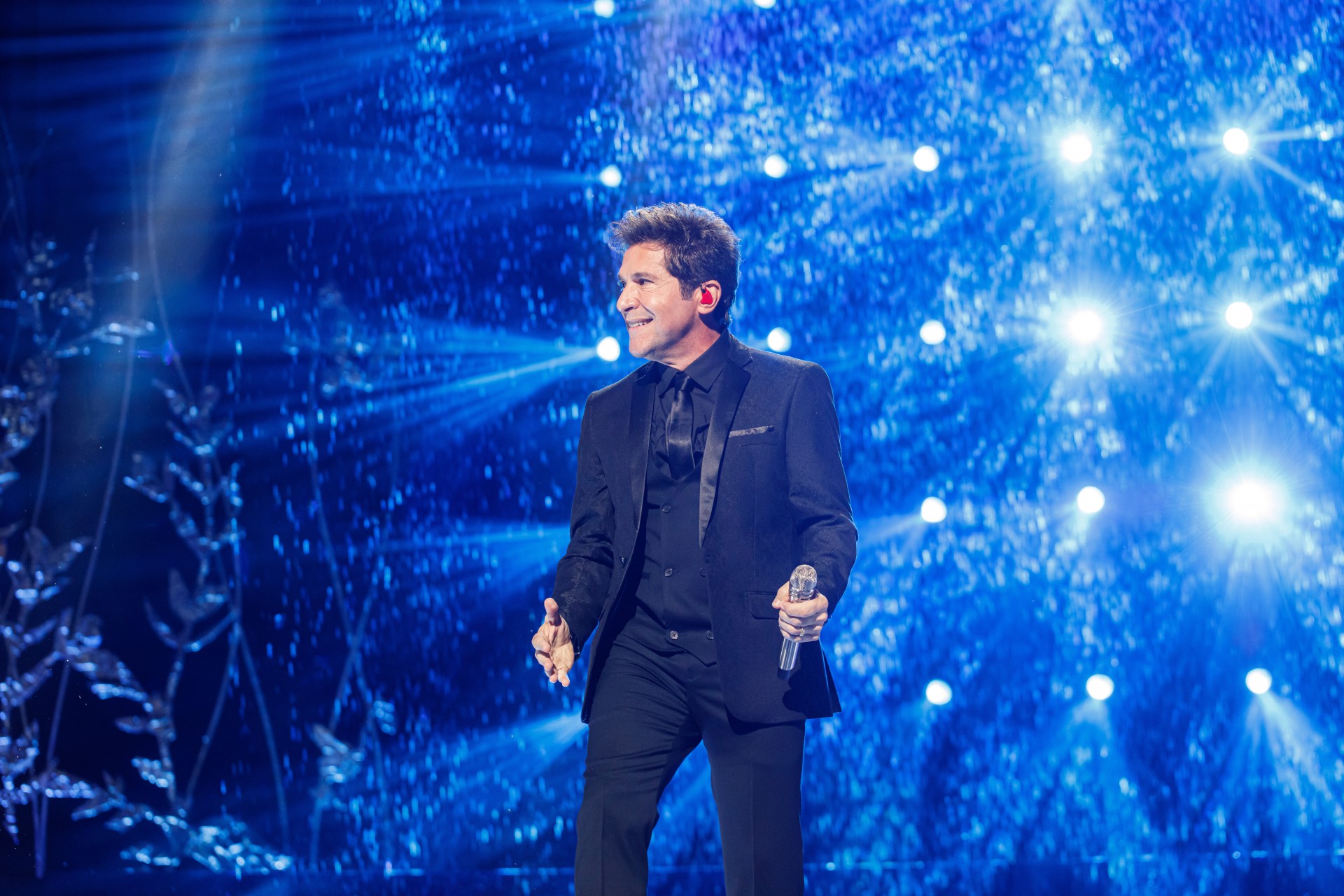 Para celebrar 40 anos de estrada, o cantor e compositor Daniel realizará show no Centro de Eventos do Ceará no próximo domingo, 3 (Foto: Divulgação)
