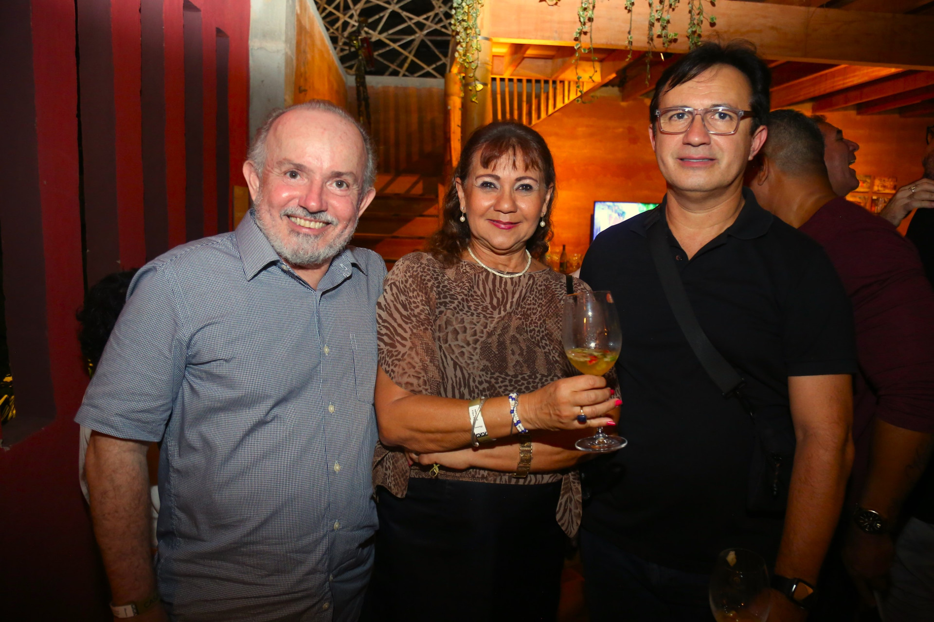 (Foto: JoaoFilho Tavares)Luiz Carlos Sabadia e Elisabeth Arruda e Custódio Almeida