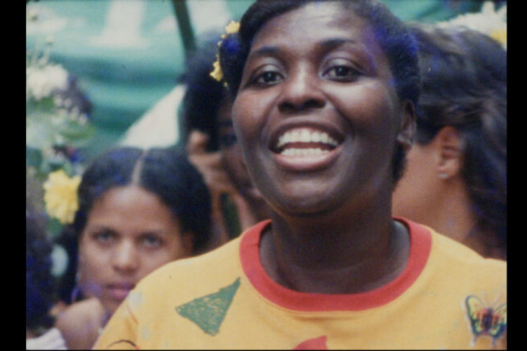 Benedita da Silva no filme "Mulheres: uma outra história" (1988), de Eunice Gutman, que foca nas líderes que participaram da Assembleia Nacional Constituinte(Foto: CineLimite / divulgação)
