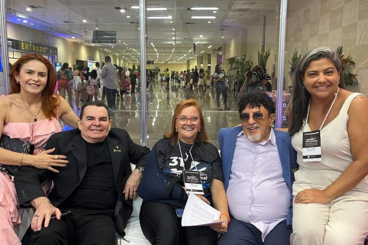 Maria de Fátima Sousa, Walker Santiago, Gecilene Silva, Gurgel do Amaral e Érica Lobo(Foto: Divulgação / Feira Regional da Beleza)