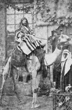 Dom Pedro II em primeira viagem ao Egito, em 1871. Alguns anos depois, ele visitou o Líbano(Foto: Biblioteca Nacional)