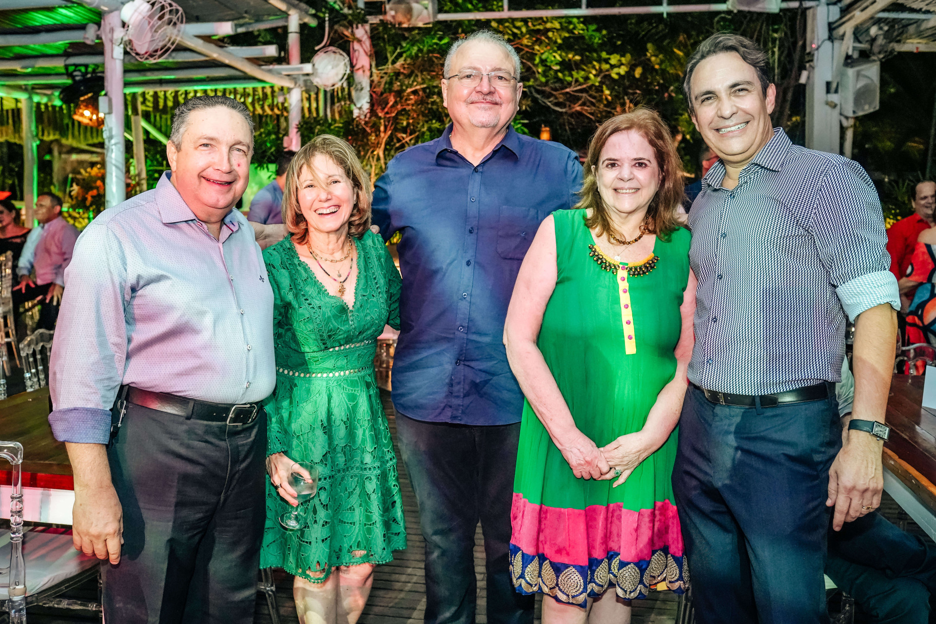 (Foto: JOÃO FILHO TAVARES E DIVULGAÇÃO )Luiz Eduardo Moraes (Sindienergia), Ludmilla Campos, Adão Linhares (SEINFRA), Roseane Medeiros (Secretária Governo) e Luis Carlos Queiroz 