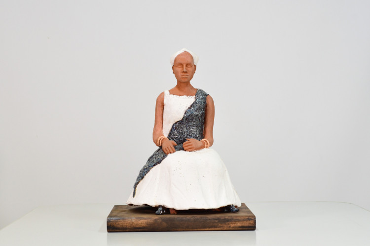"Baiana", escultura de Ana Costalima que relê obra de Portinari(Foto: Fernando Cavalcante/Divulgação )