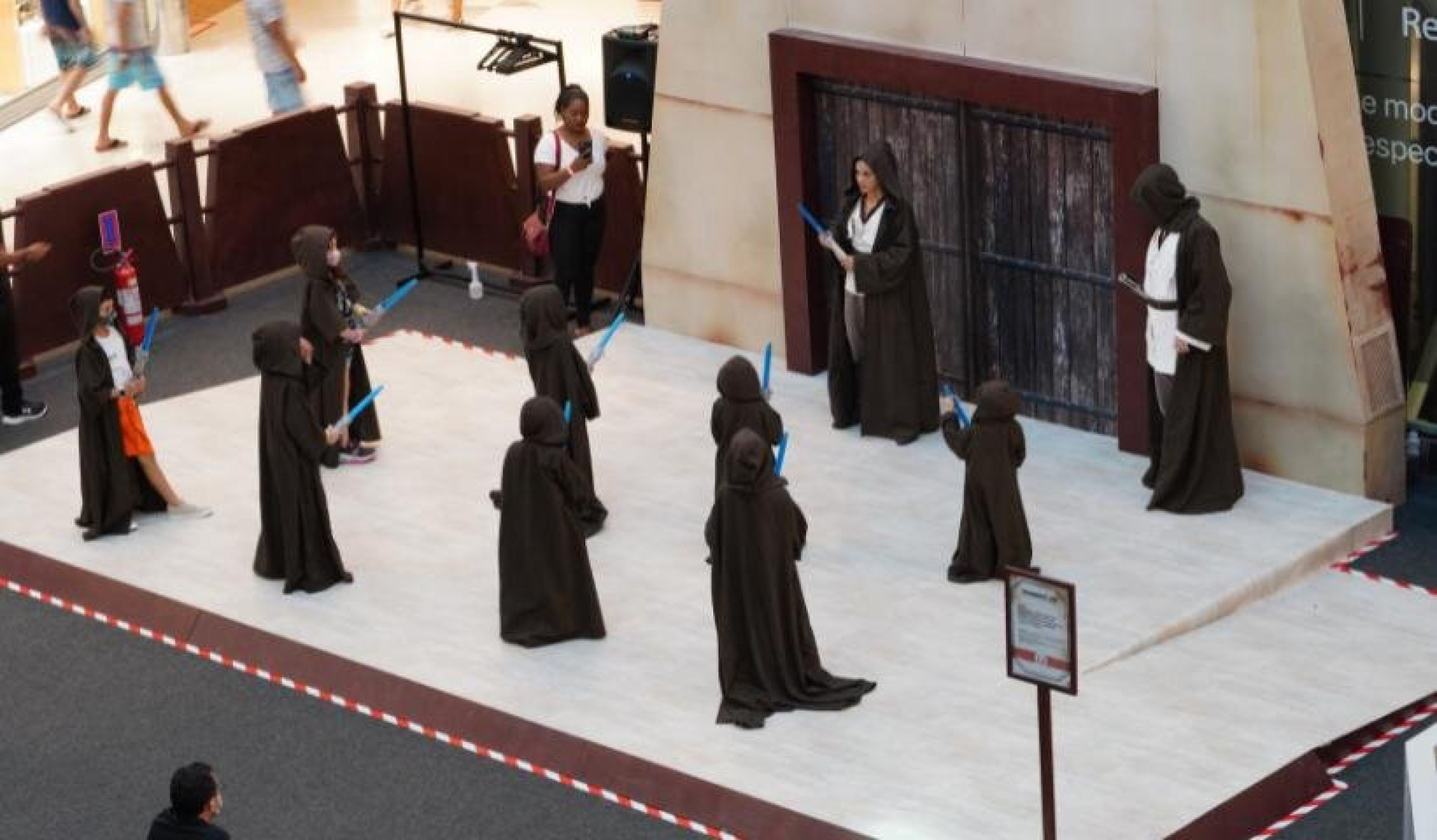 (Foto: Arnaldo Carvalho)Visitantes na imersão Star Wars