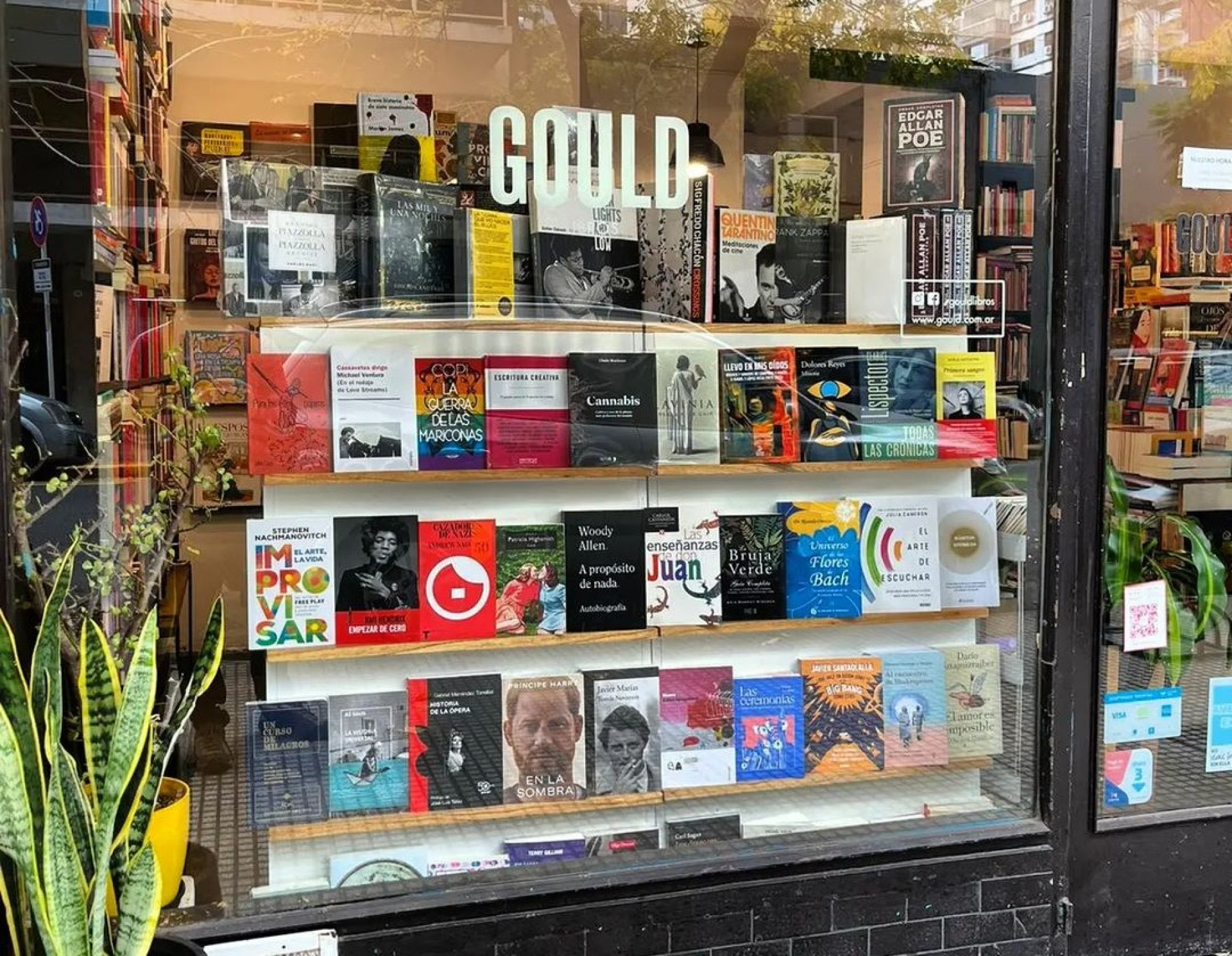 Localizada em Buenos Aires, a livraria Gould Libros começou especializada em livros de música e, depois, ampliou seu acervo (Foto: Gould Libros/Divulgação)