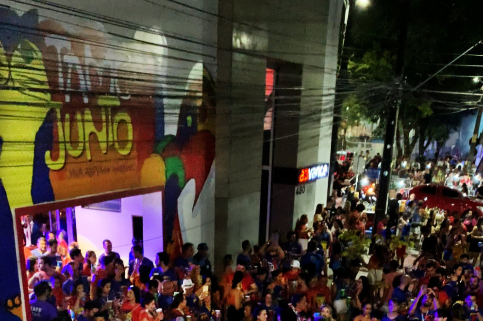 Bloco Tamo Junto, da ag&ecirc;ncia Advance.