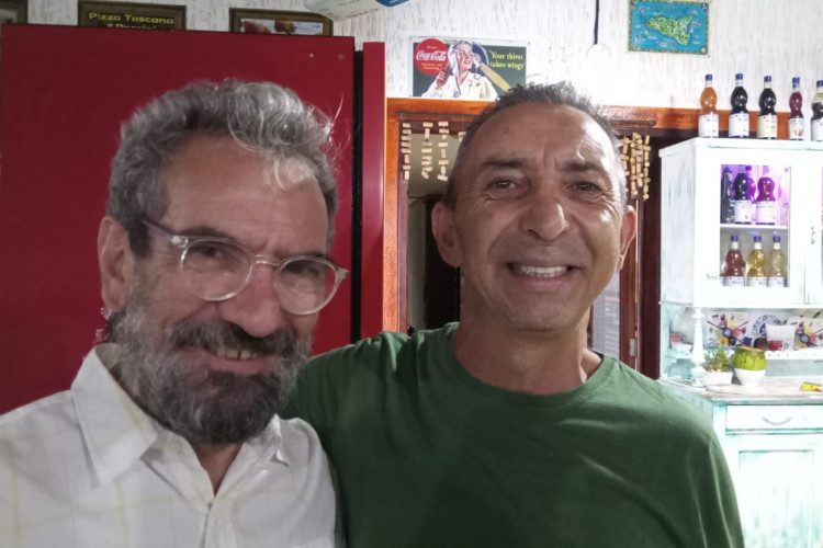 Marcelo Guerra e chef Andrea Barbera(Foto: Marcus Lage)