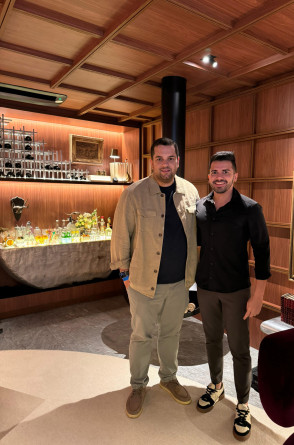 CEO da Granos, David Silveira, com o arquiteto Romário Rodrigues.(Foto: Divulgação )