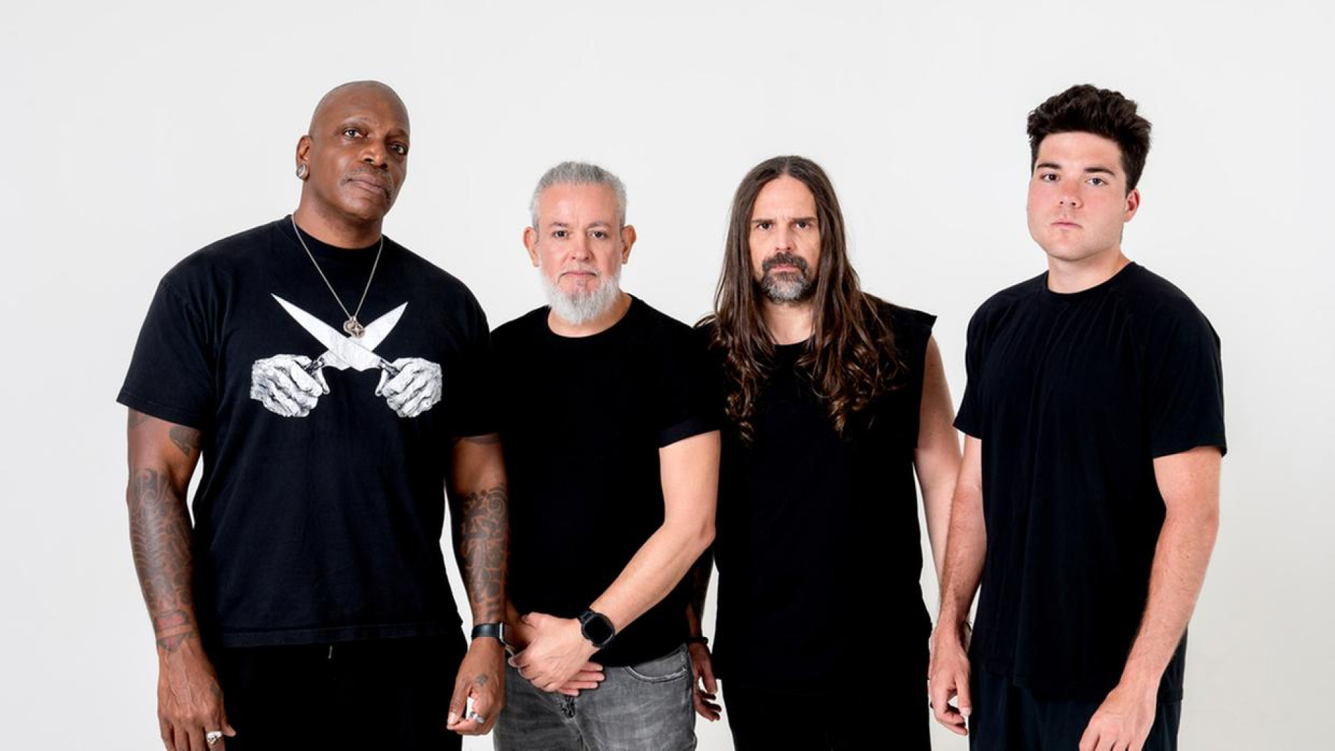 Sepultura faz show de despedida em Fortaleza na Praça Verde do Dragão do Mar (Foto: Edu Defferrari/Divulgação)