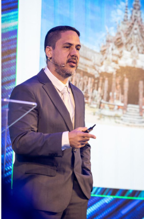 André Pessoa, professor da UFC, chefe do departamento de neurologia do Hospital Infantil Albert Sabin e co-orientador do projeto Brinquedo Terapêutico