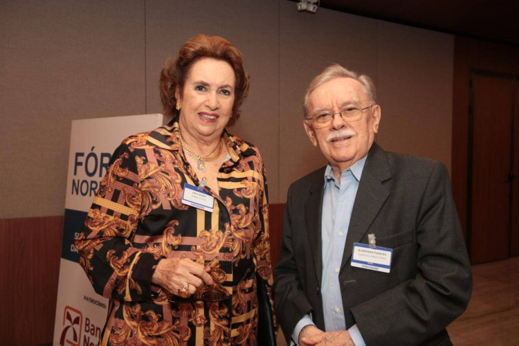 Lêda Maria Souto e Raimundo Padilha(Foto: andré lima)