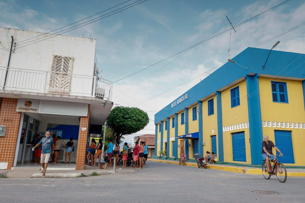 Dependência por programas sociais em pequenos municípios do Interior e a relação com a falta de soluções nas gestões municipais(Foto: Aurélio Alves)