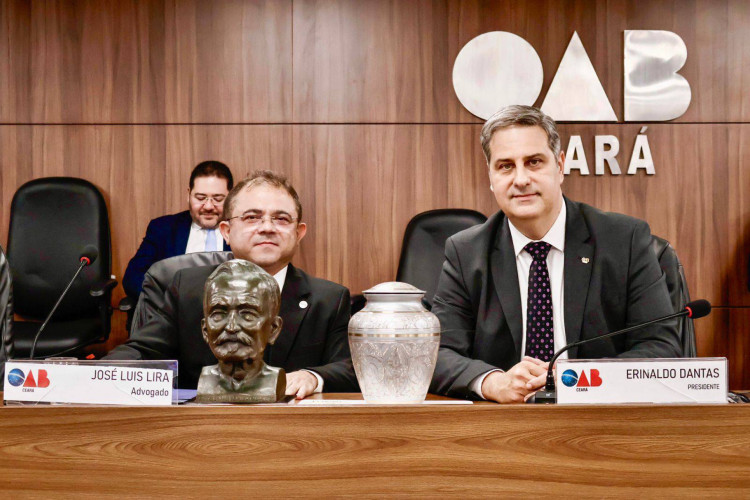 José  Luiz Lira e Erinaldo Dantas(Foto: OAB/Divulgação)