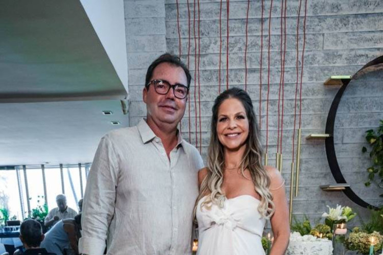 Noivos na festa maior(Foto: Arquivo Pessoal)