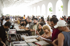 A Estação das Artes recebe neste domingo, 4, mais uma edição da Feira Mais Vinil