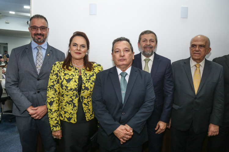  Luciano Girão, Denise Cavalcante, Durval Maia, Élcio Batista e Fernando Ximenes(Foto: Joao Filho Tavares)