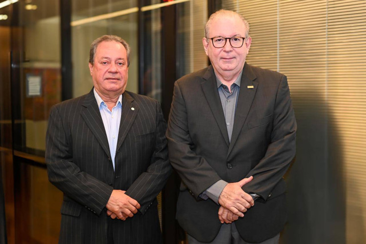 Os poderosos Ricardos. O primeiro, Ricardo Alban, presidente da CNI; o segundo, Ricardo Cavalcante, da Fiec(Foto: Fiec/Divulgação)
