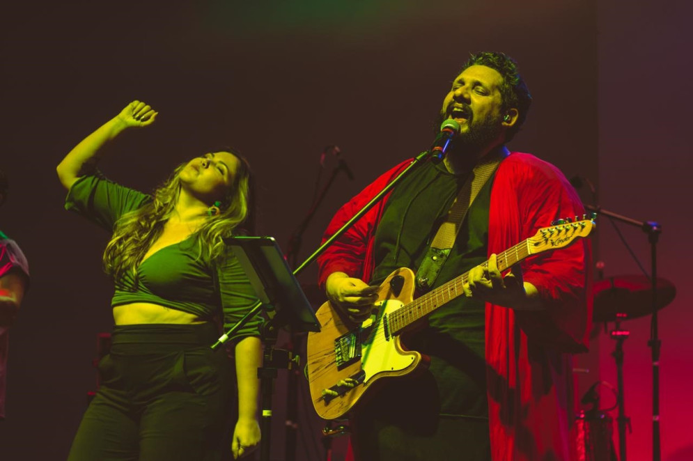 Vanessa de Assis e Berg Menezes na Estação das Artes(Foto: Reprodução Instagram @vanessa.s.assis)