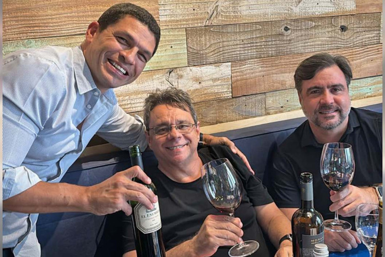 Almoço casual com João Paulo Ribeiro, Ricardo Teixeira e Andre Nunes (Foto: Arquivo Pessoal)