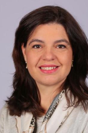 Renata Cantisani di Francesco é médica otorrinolaringologista e especialista em otorrinolaringologia pediátrica. É presidente do Departamento Científico de Otorrinolaringologia da Sociedade Brasileira de Pediatria (SBP) e professora da Faculdade de Medicina da Universidade de São Paulo (FMUSP)(Foto: Renata Cantisani/Acervo pessoal)