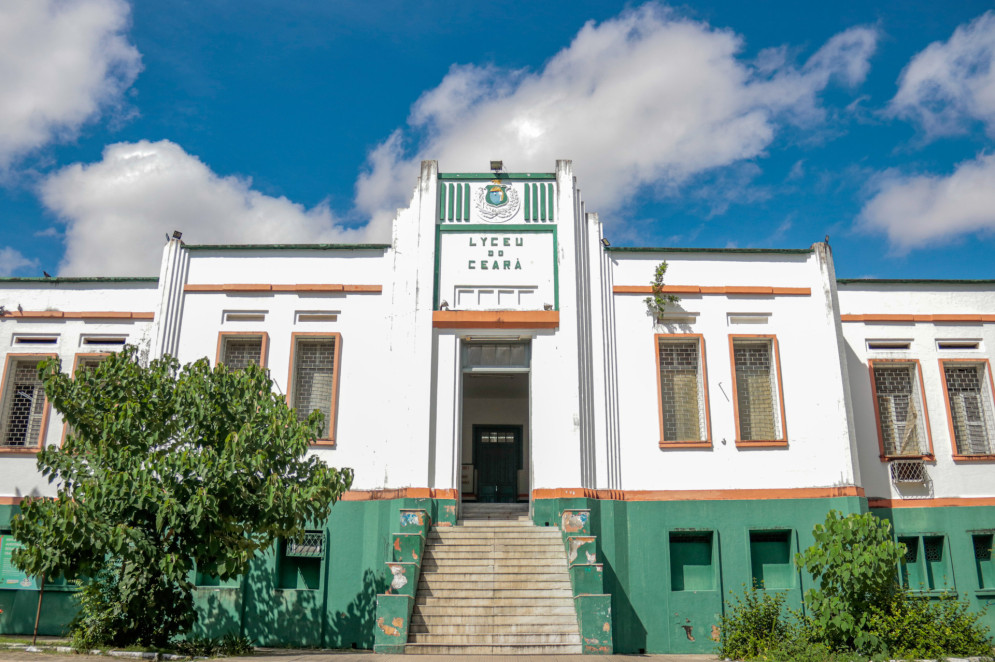 O Liceu do Ceará, a primeira escola pública do Estado, e a terceira mais antiga do País, hoje é uma Escola em Tempo Integral, com aulas das 7h as 17h (Foto: Yuri Allen/Especial para O Povo)